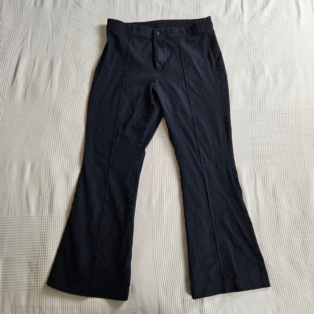 Gap Black Pintuck Flare Pants High Rise Bi-Stretch Trousers Women Size 16